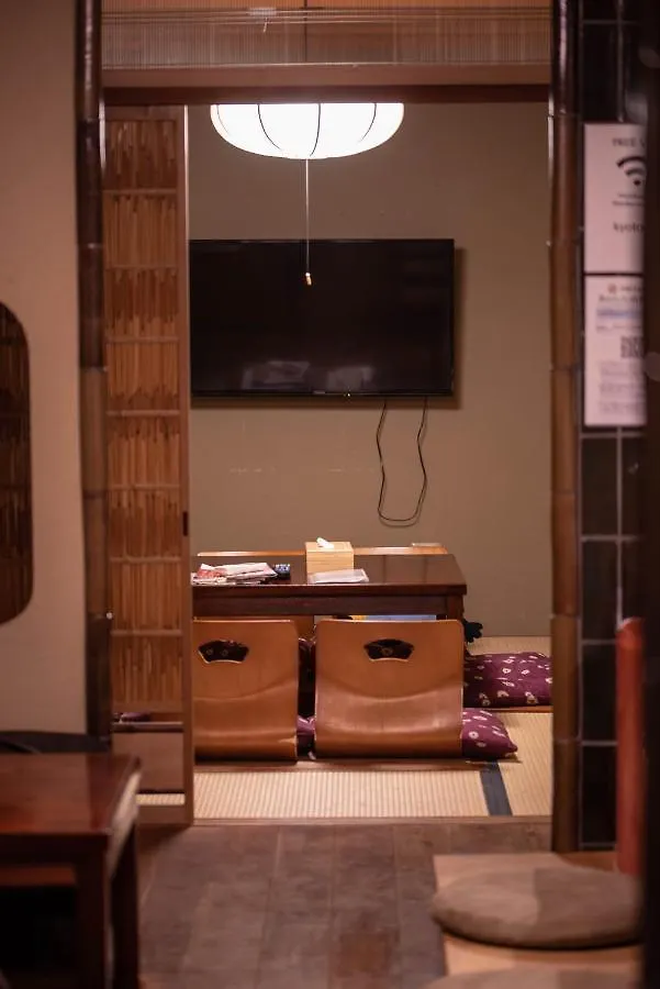 Hostel Gion Kyoto Miyagawacyo Guesthouse Hanakanzashi Japan
